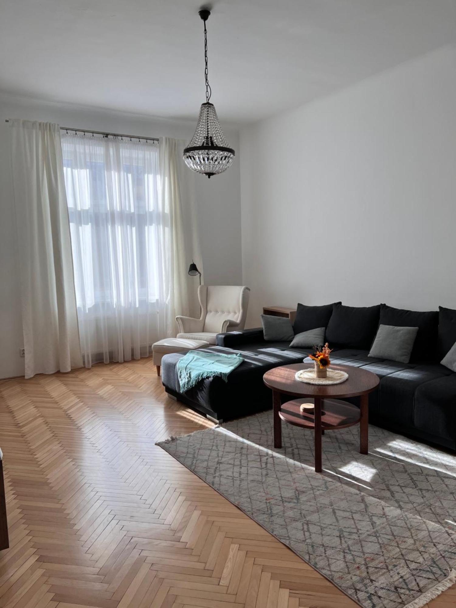 Stylish Flat In City Centre براتسيلافا المظهر الخارجي الصورة