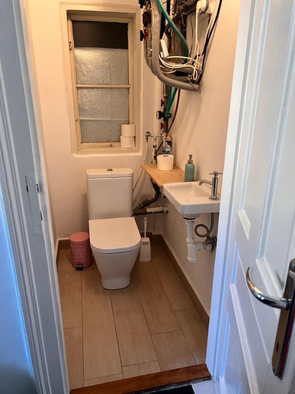 Stylish Flat In City Centre براتسيلافا المظهر الخارجي الصورة